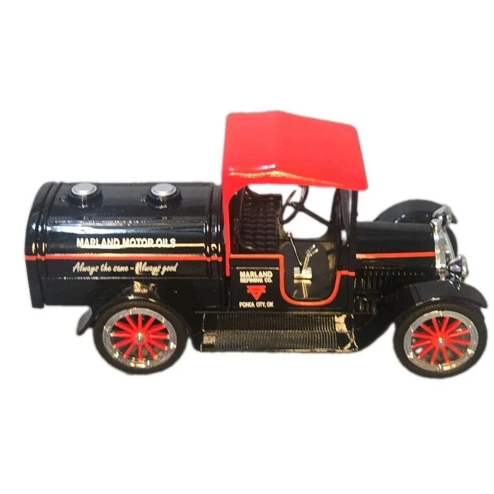 Liberty Classics 1916 Studebaker Truck Bank Marland Motor Oils Diecast With Key